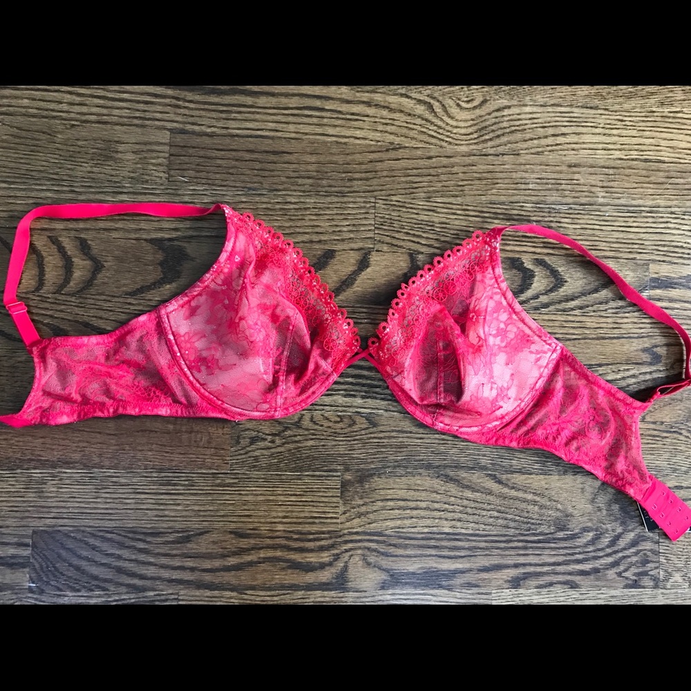 Red lace Victoria’s Secret Bra